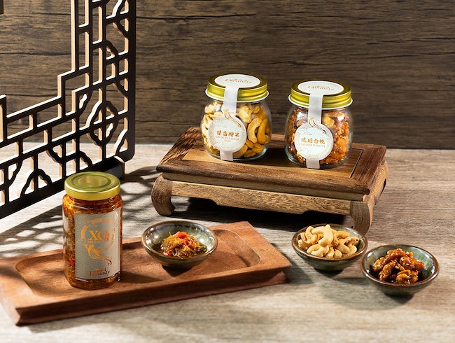 LUXURIATE IN DYNASTY’S CLASSIC CANTONESE GOODIES